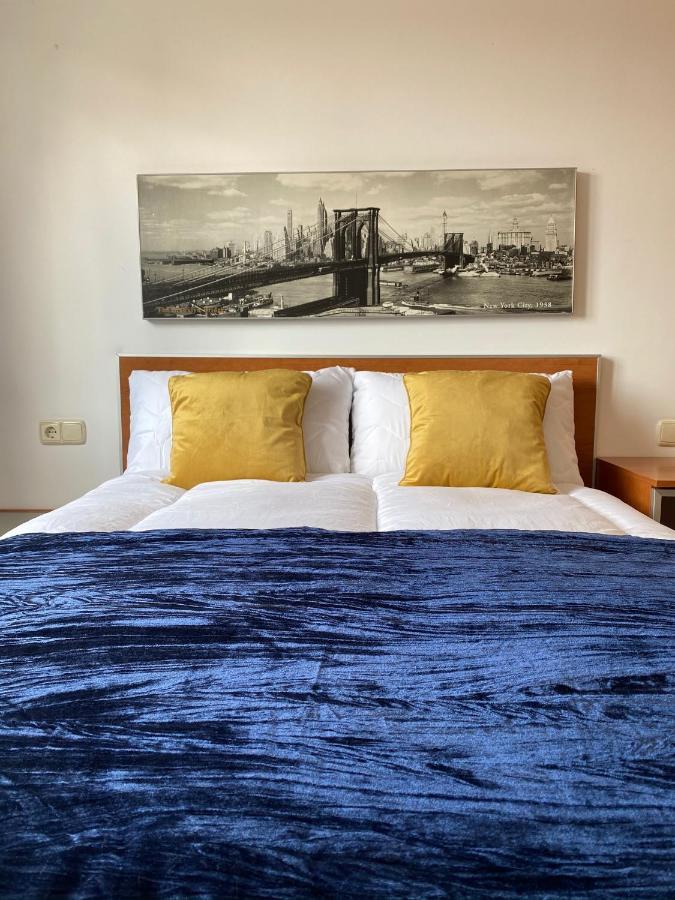 Apartamento Living Albacete Centro Luaran gambar